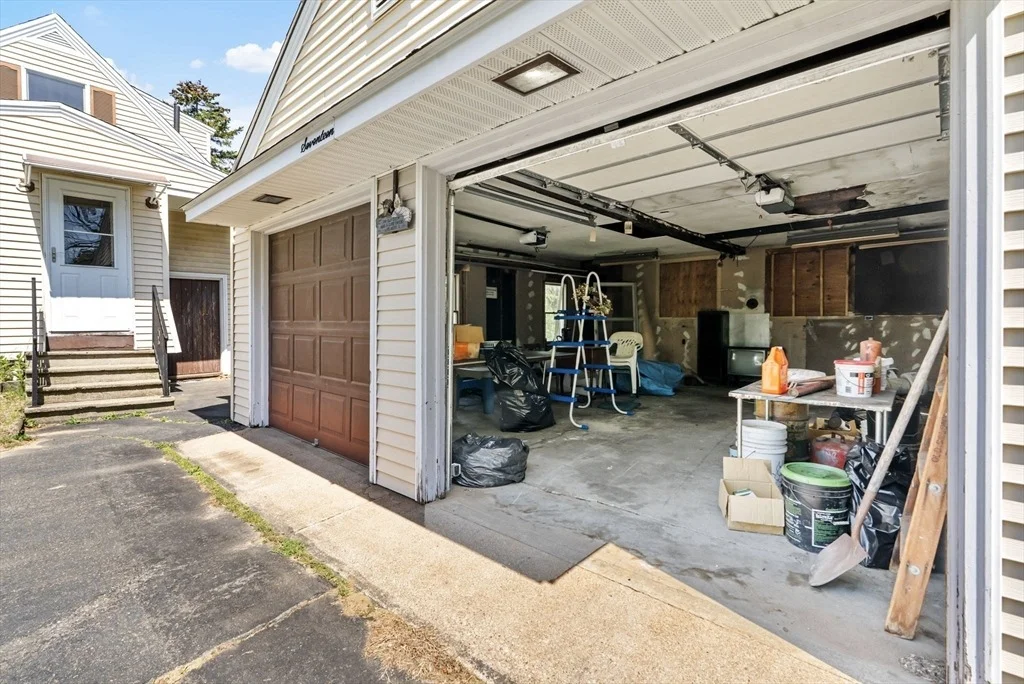 Photo of 17 Moosebrook Rd