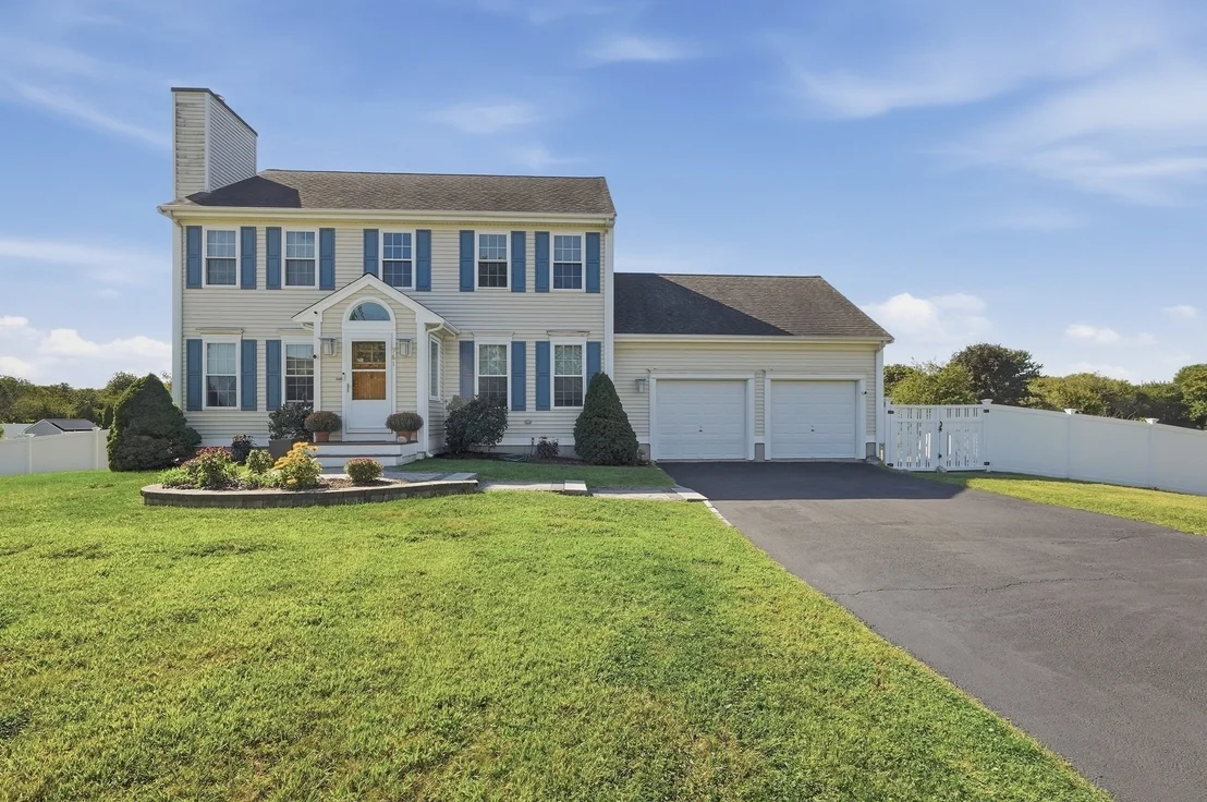 Photo of 761 Council Oak Way