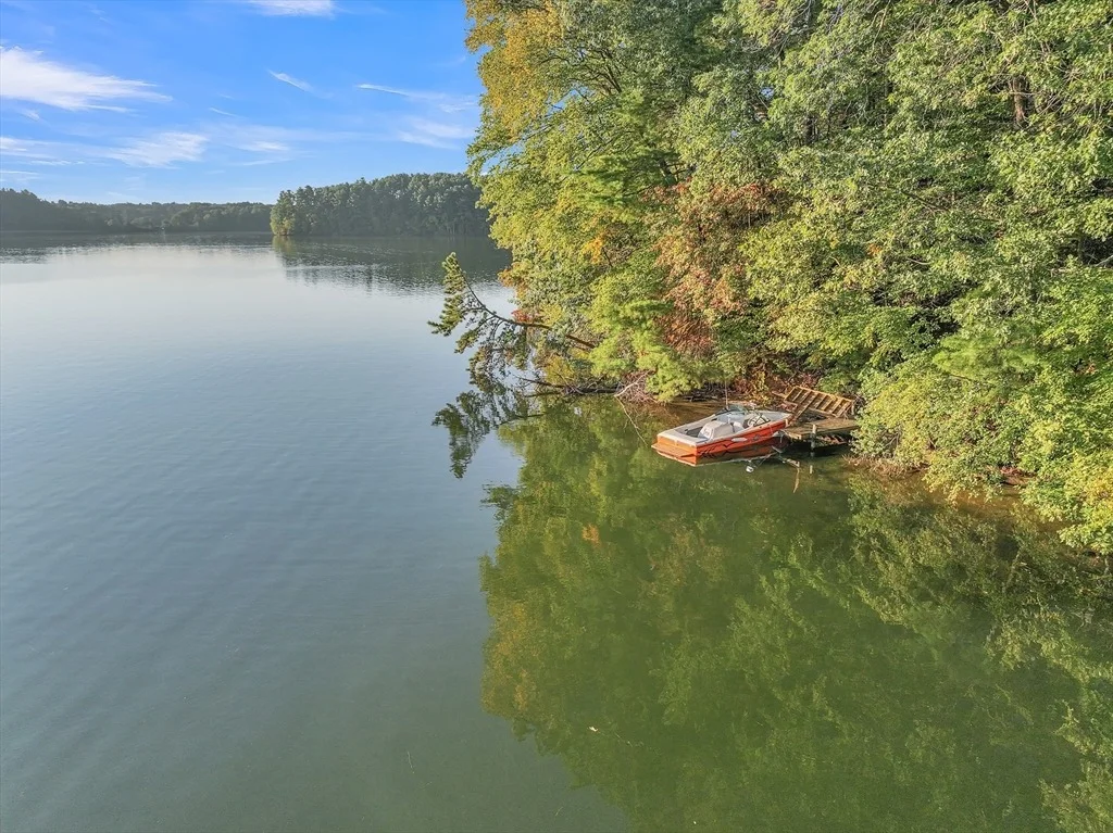Photo of 5 Forest Ln
