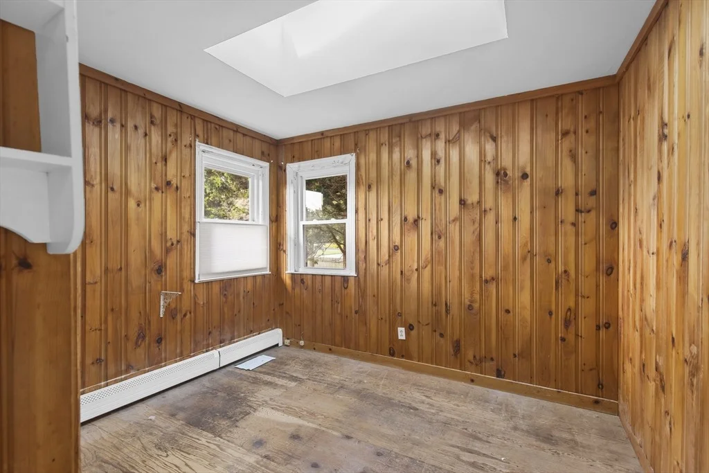 Photo of 51 Tupper Ave