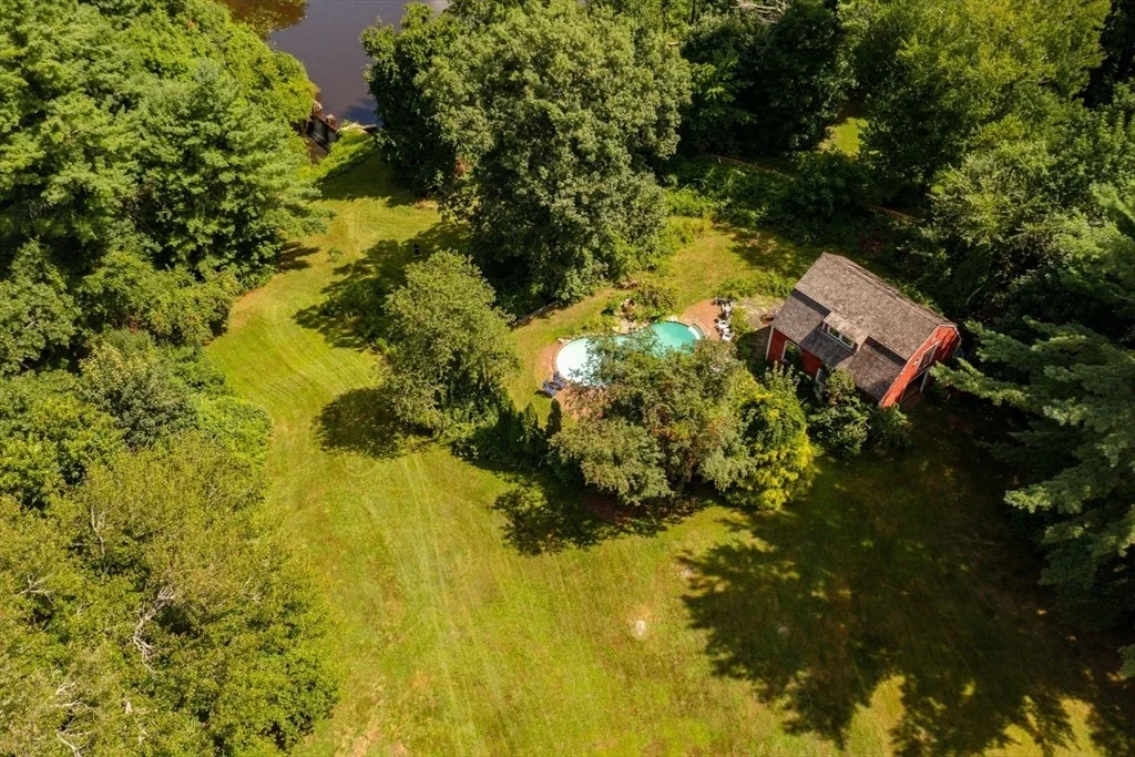 Photo of 62 Winnetuxet Road