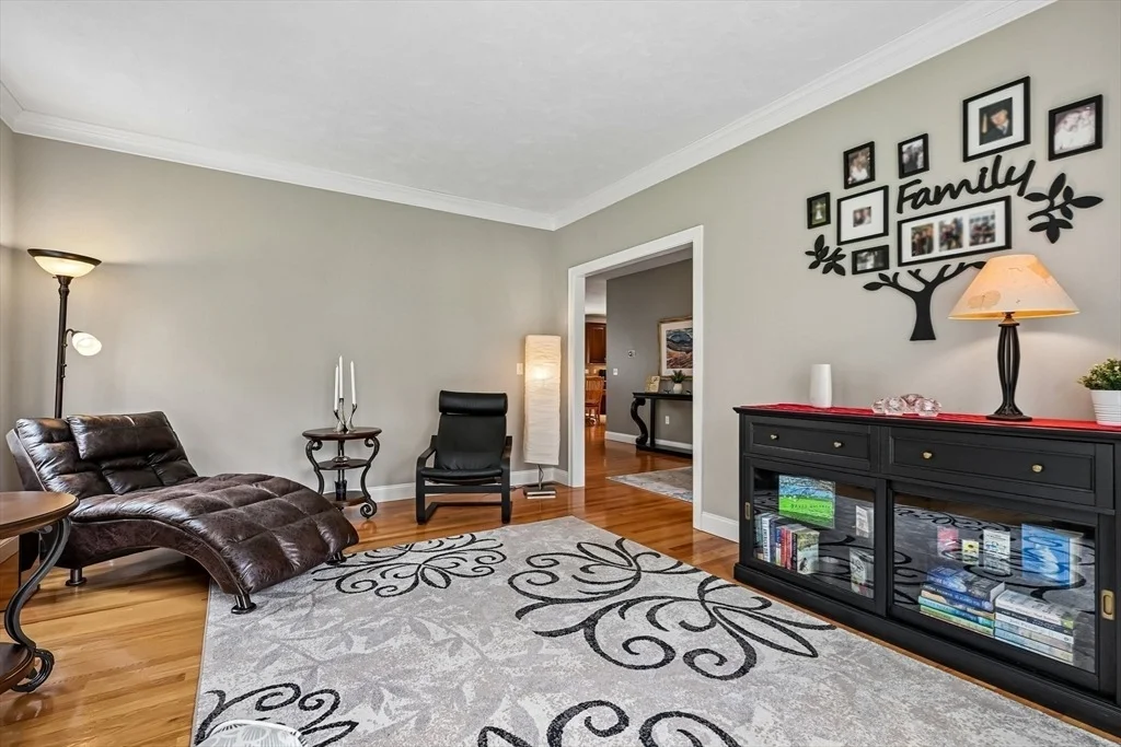 Photo of 249 Boxboro Rd
