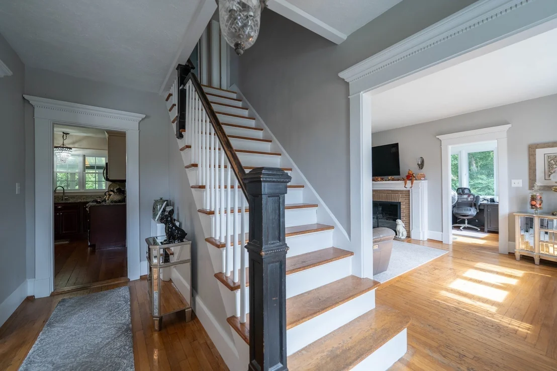 Photo of 55 Akin St