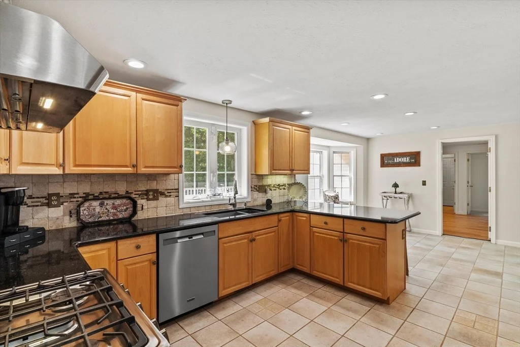 Photo of 8 Sunset Way