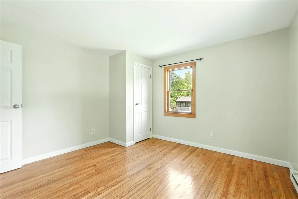 Photo of 161 Farmington Rd