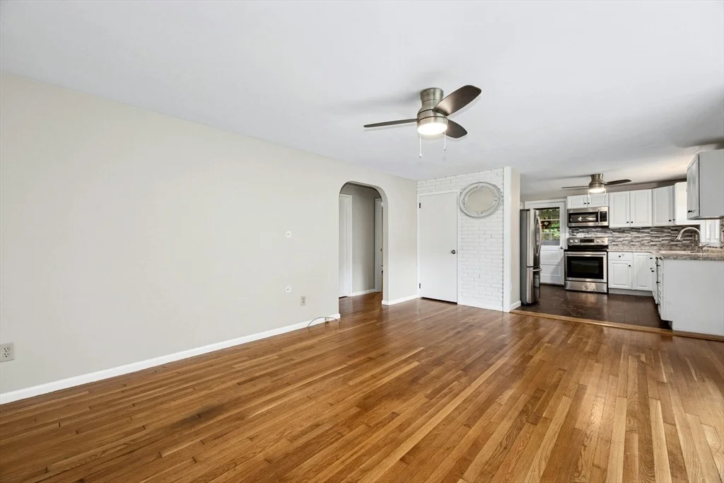 Photo of 15 Dodge Hill Rd
