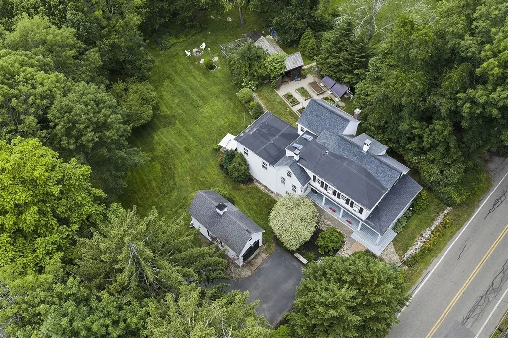 Photo of 807 Summer St