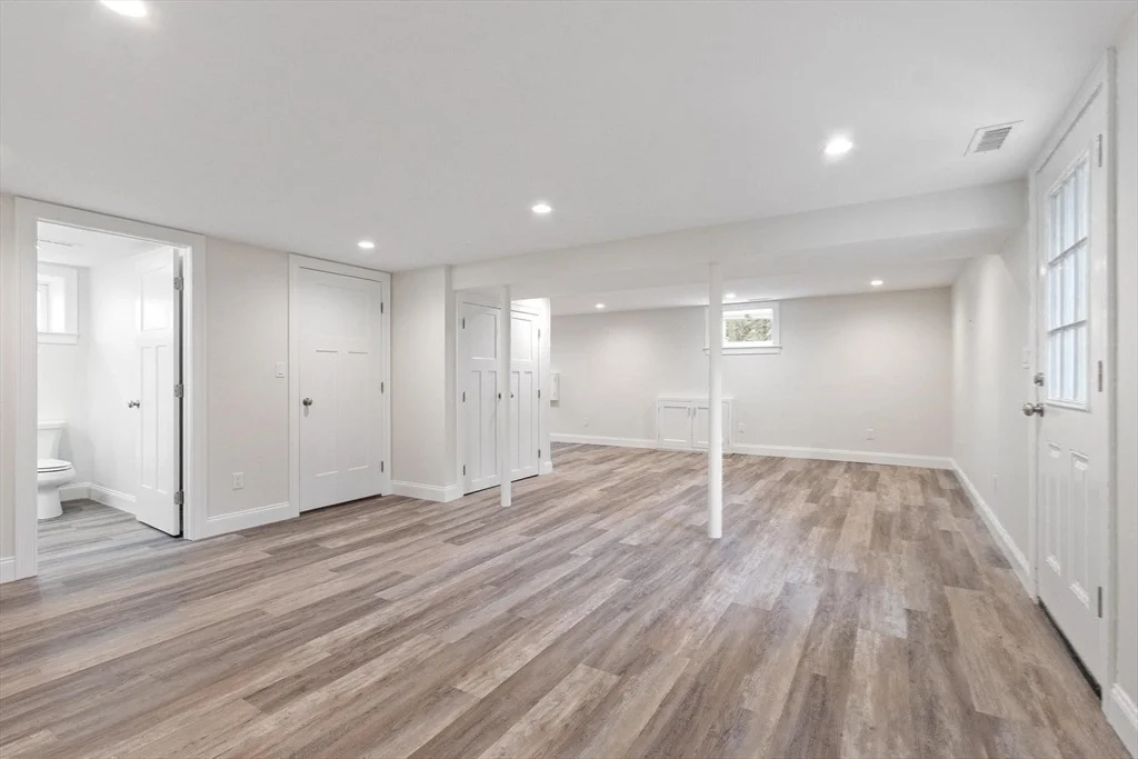 Photo of 329 Warren
