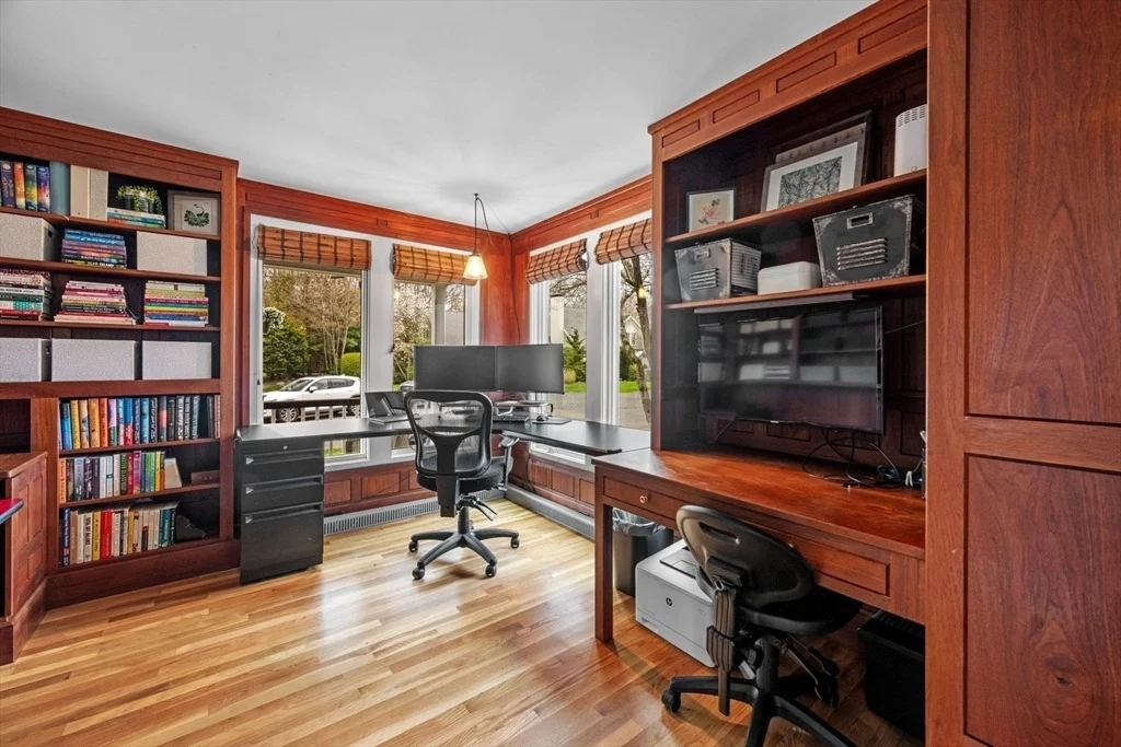 Photo of 3 Beacon Heights Ln
