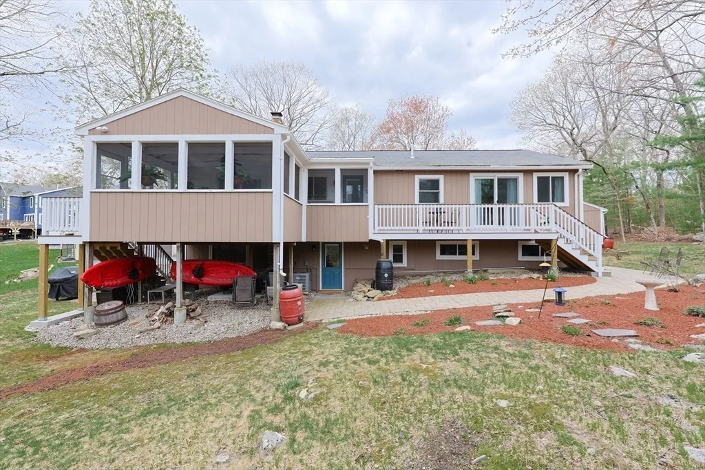 Photo of 61 Stagecoach Dr
