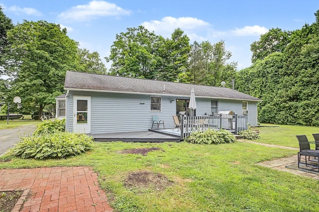Photo of 11 Crestview Drive
