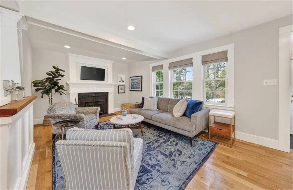 Photo of 11 Planters Field Ln
