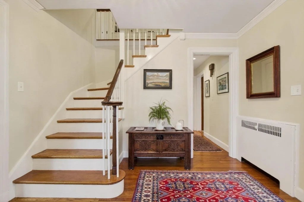 Photo of 152 Beverly Rd