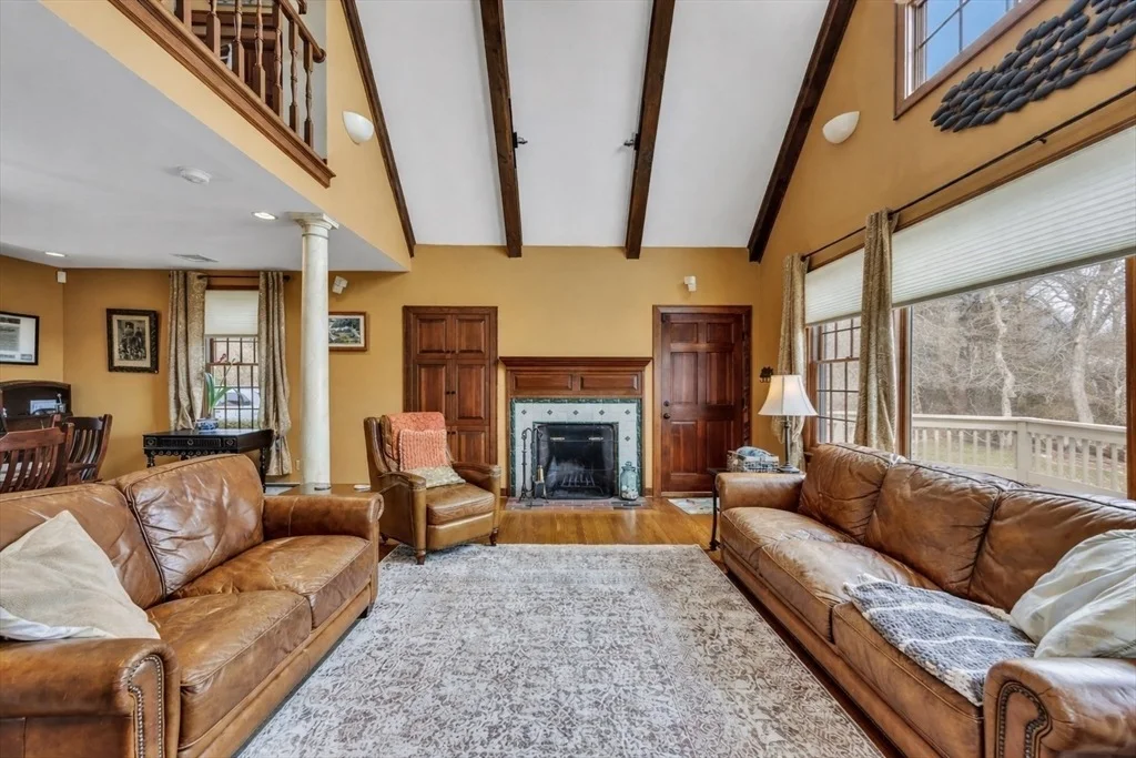 Photo of 26 Carlson Ln