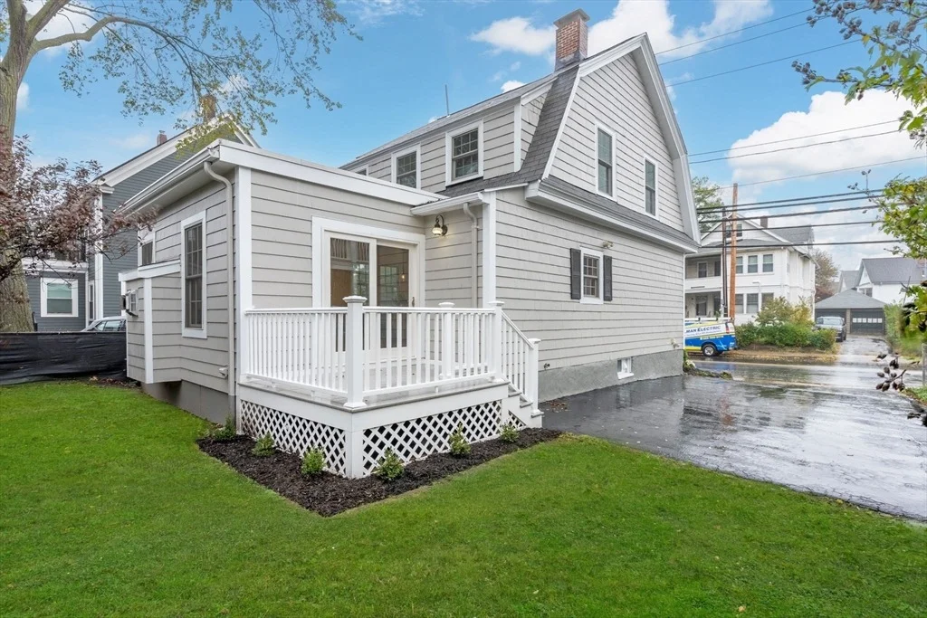 Photo of 108 Warren St