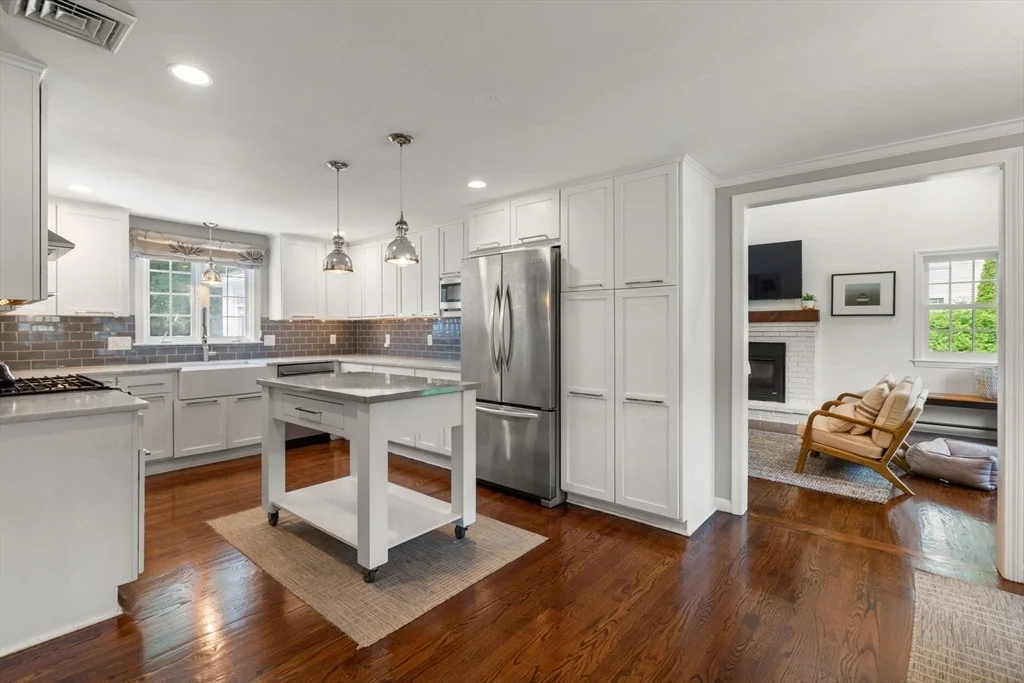 Photo of 18 Hearthstone Cir