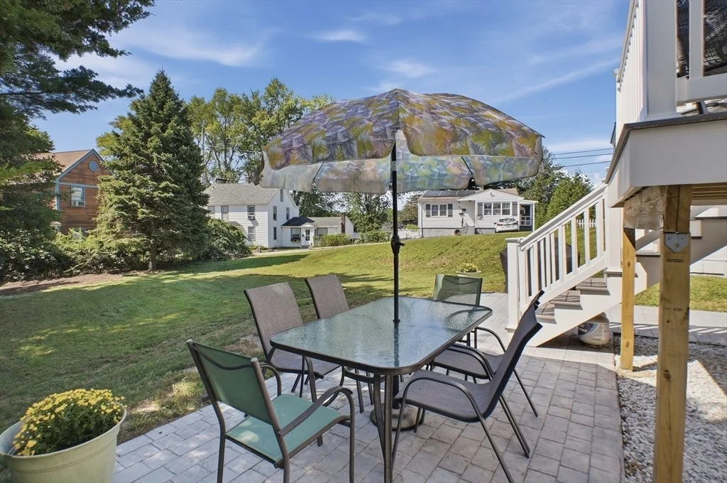 Photo of 35 Edgewater Drive