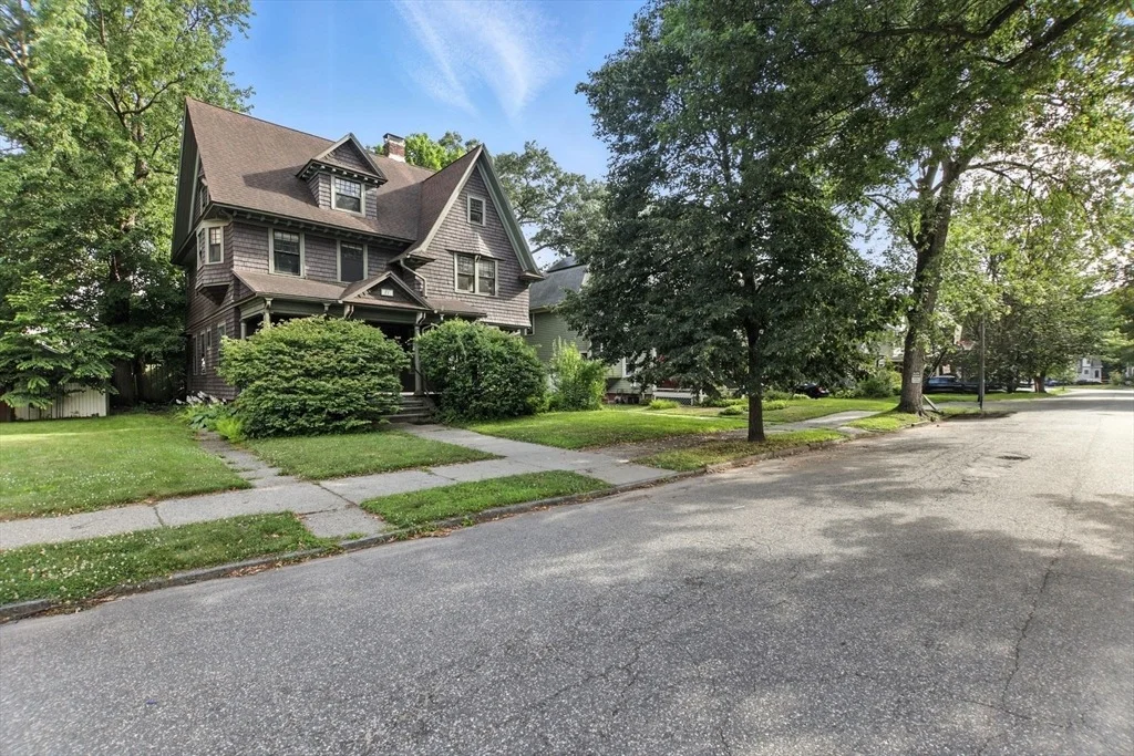 Photo of 71 Fairfield St
