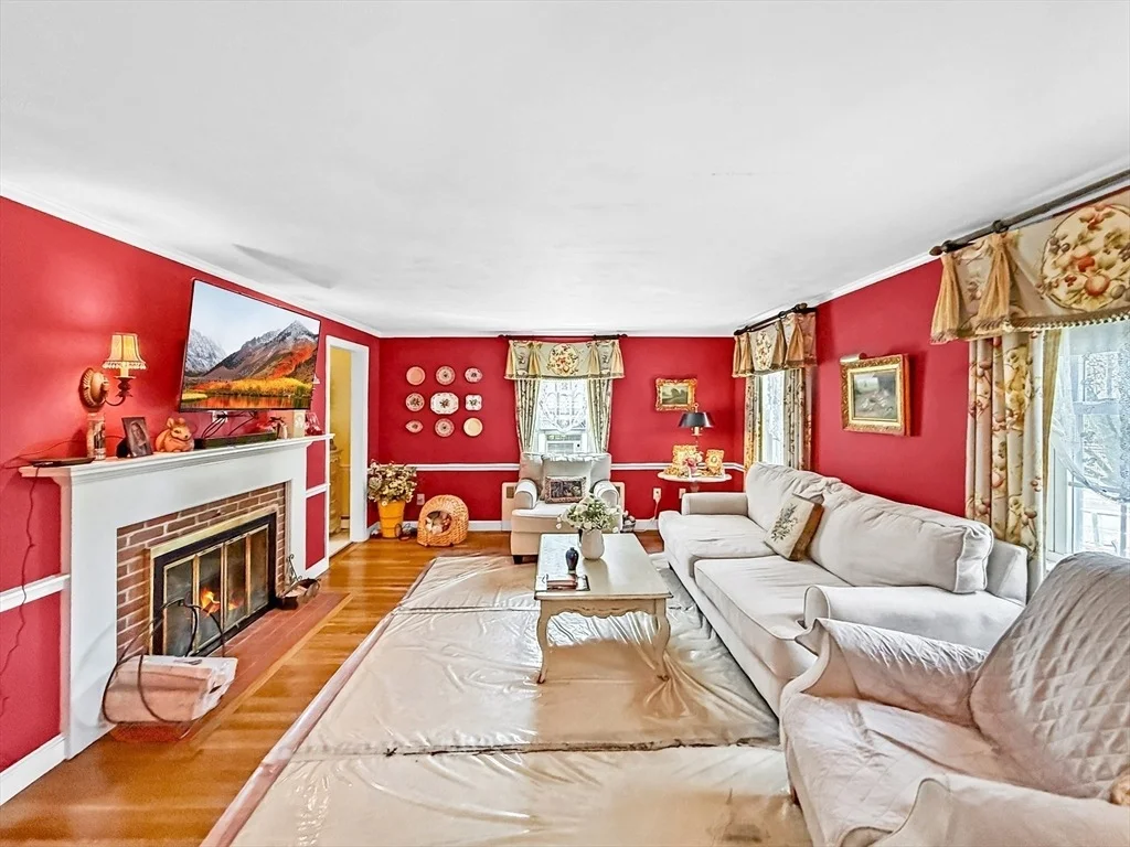 Photo of 8 Thorndike Rd