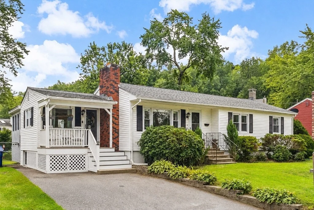 Photo of 28 Lillian Ter