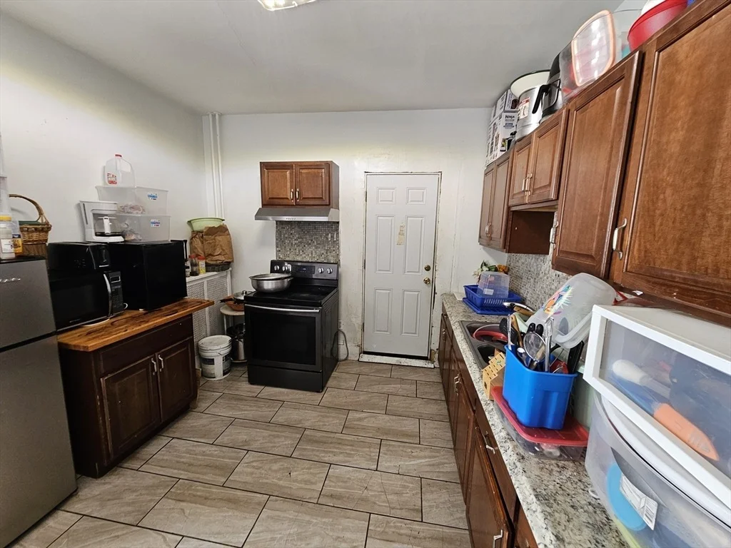 Photo of 1110 River St