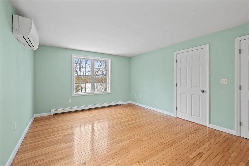 Photo of 83 Pond Circle