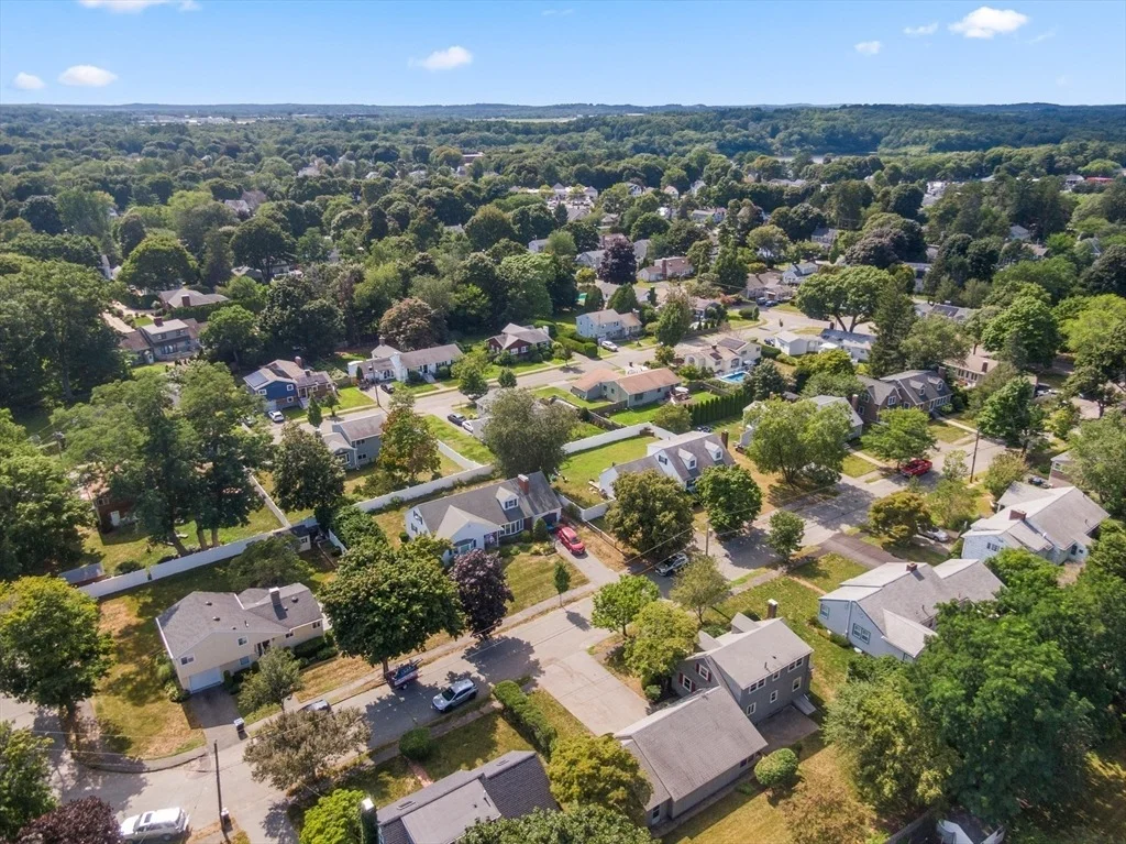 Photo of 20 Oakhurst Rd.