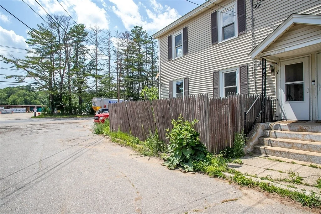 Photo of 7 Cedar St