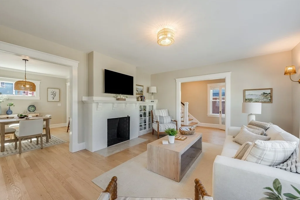 Photo of 8 Riverside Ave