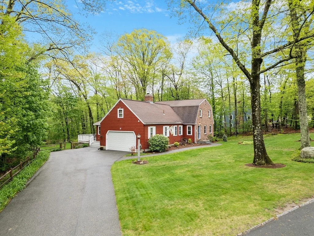 Photo of 8 Footpath Rd