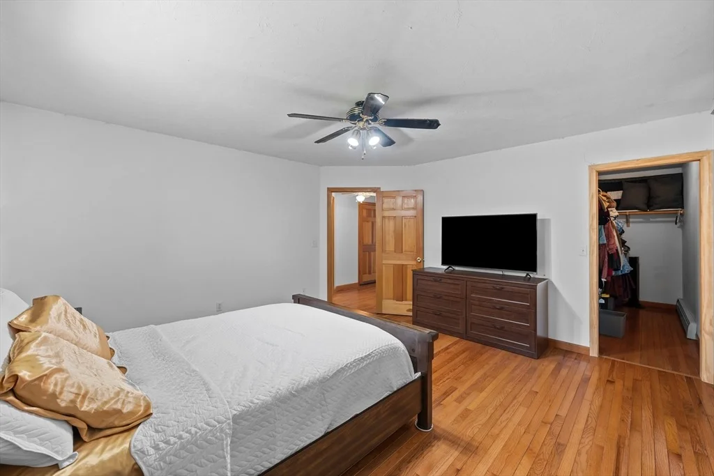 Photo of 1 Woodmere Rd