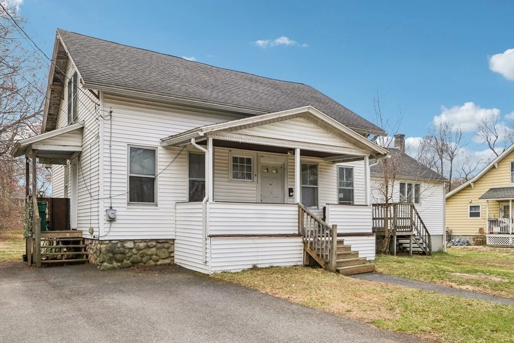 Photo of 6 Idalla Ave