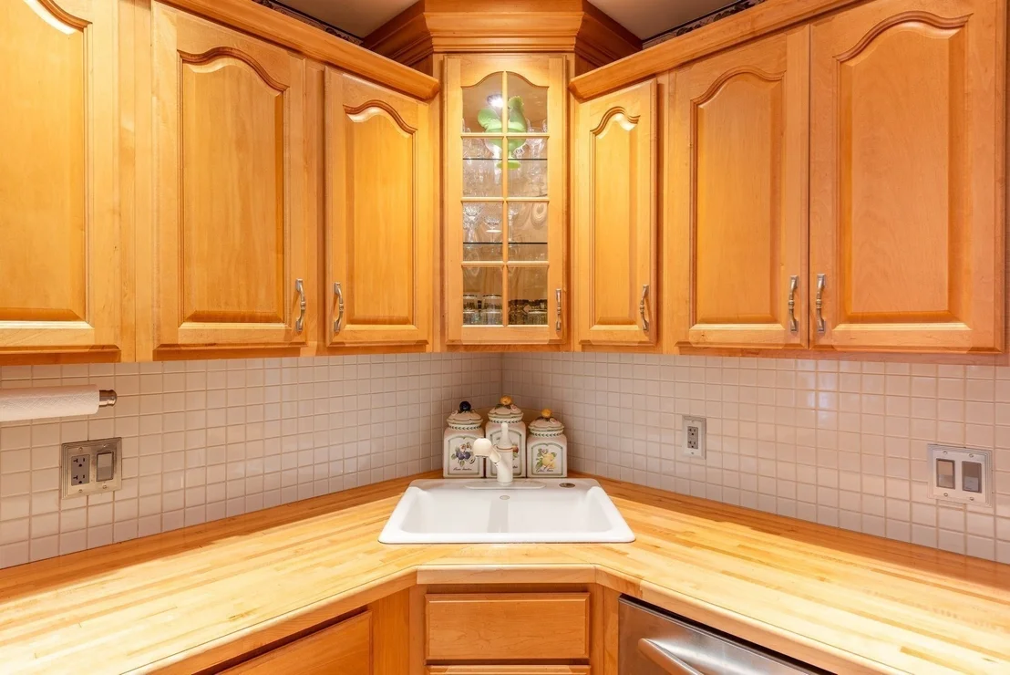 Photo of 120 Rolling Ridge Rd