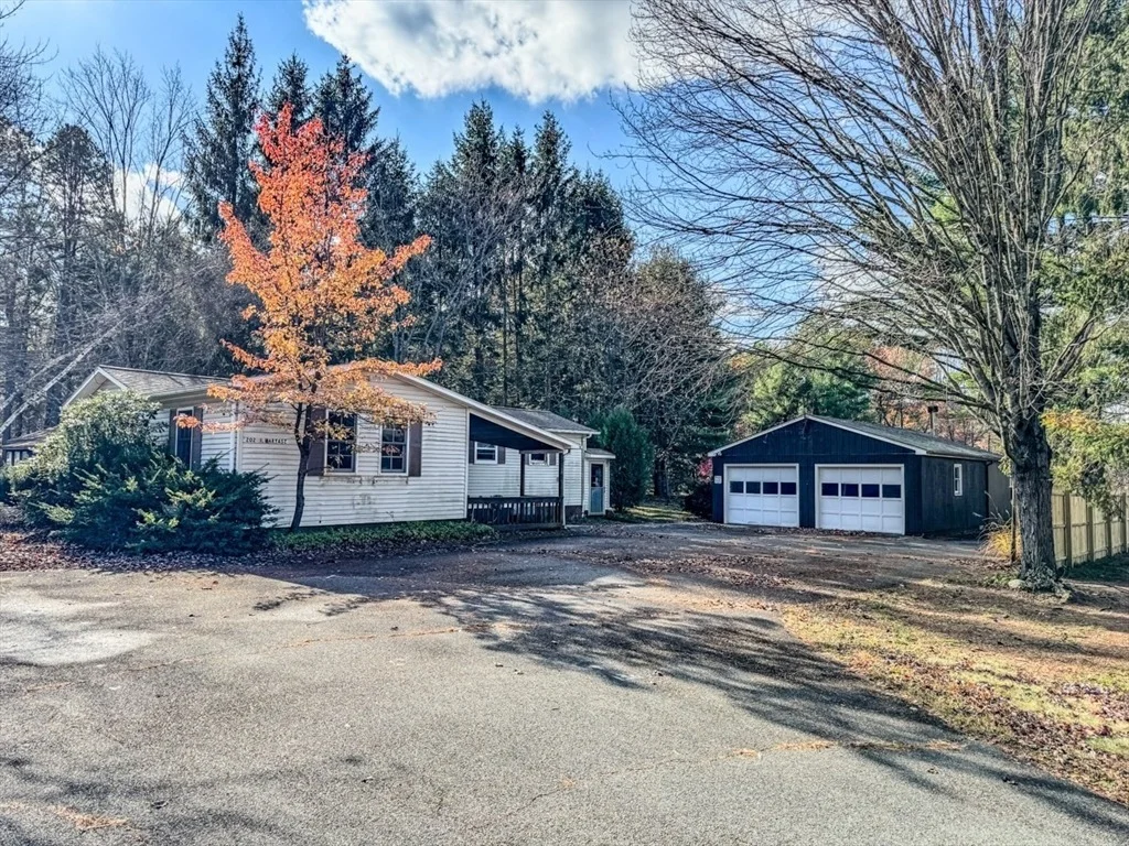 Photo of 202 Turnpike Road