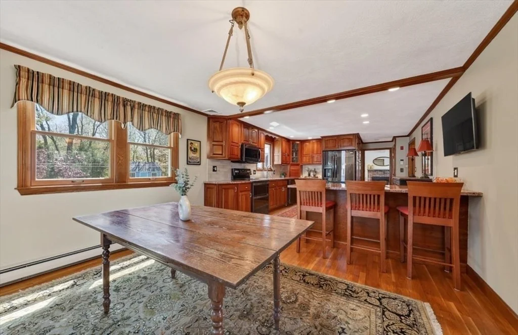 Photo of 111 Barstow Dr