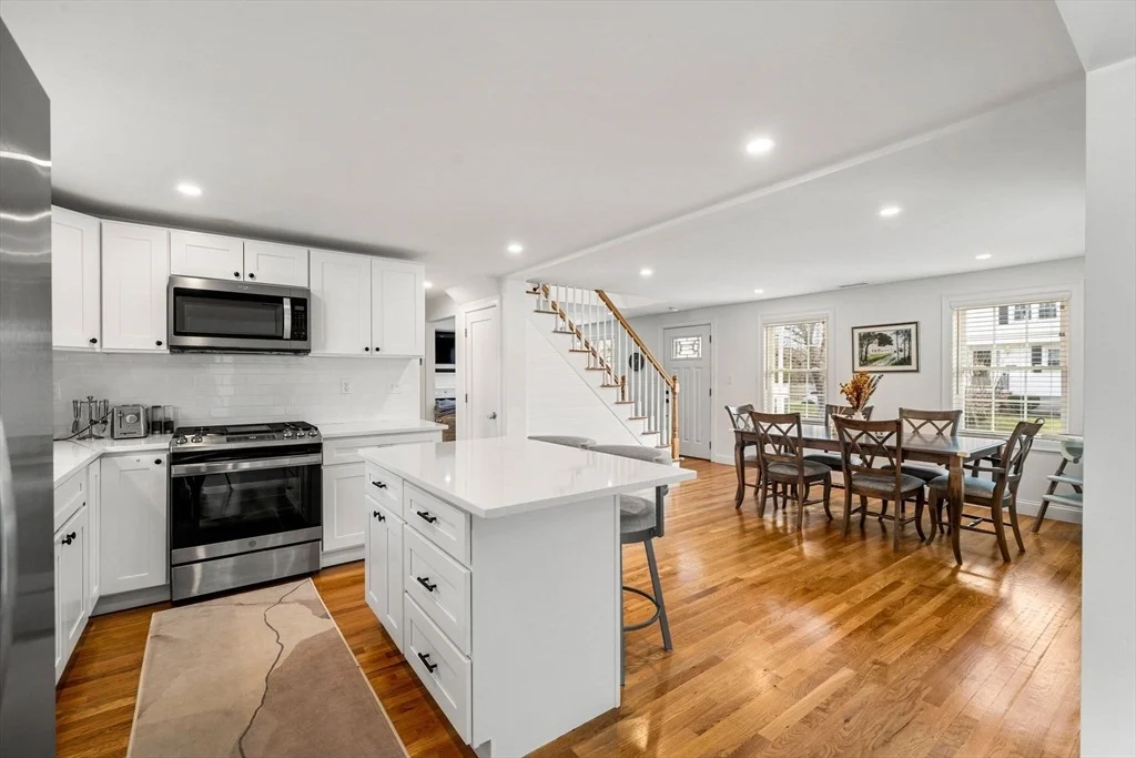 Photo of 49 Grove Cir