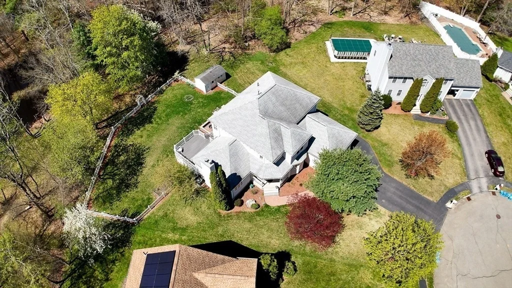 Photo of 9 Cardinal Cir