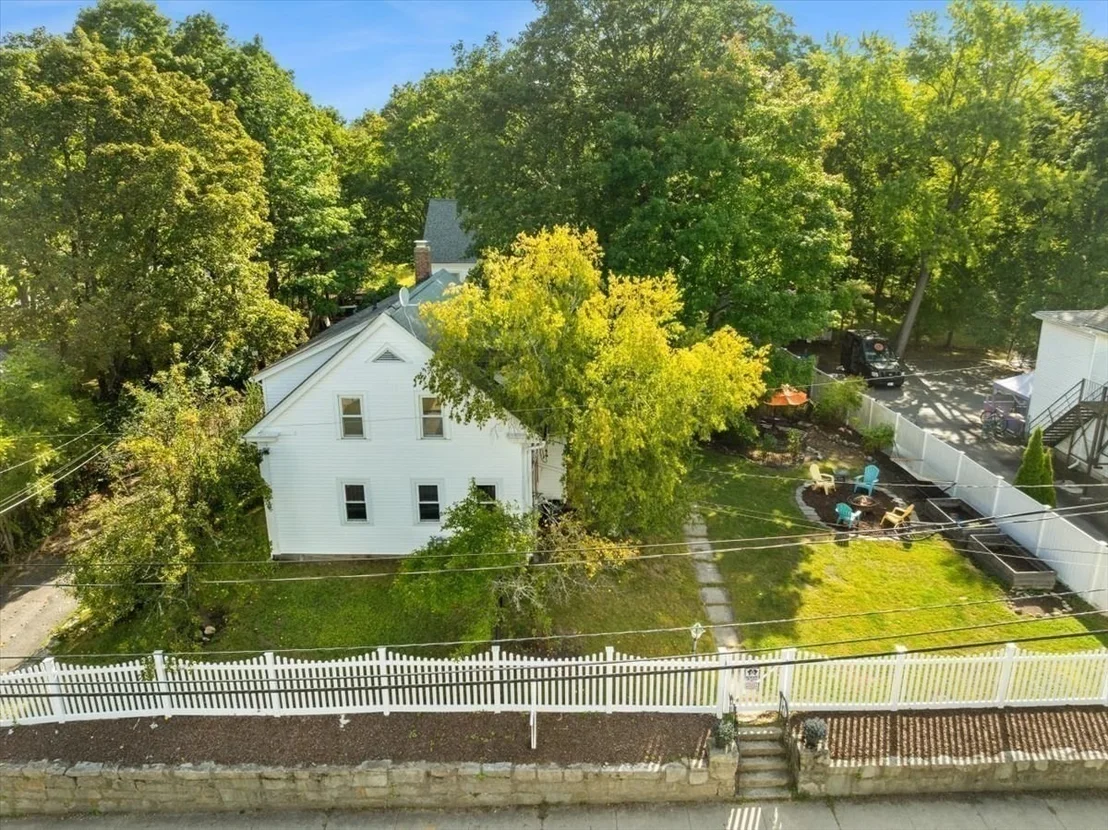 Photo of 24 School Street