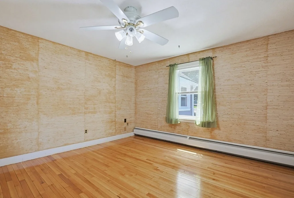 Photo of 156 Hampton St