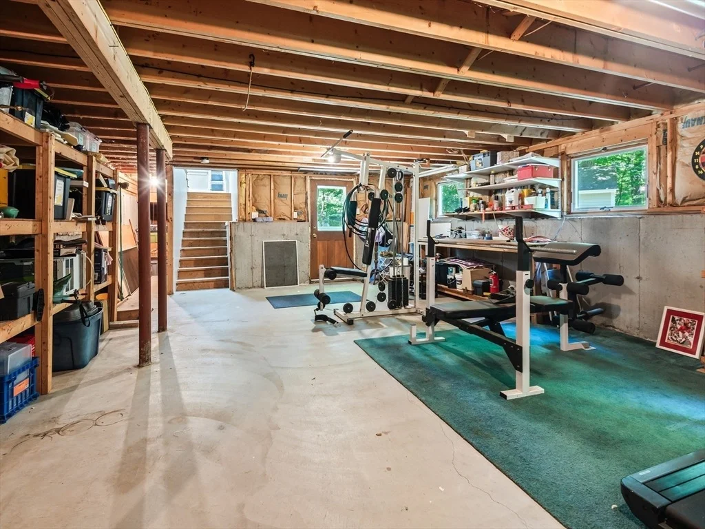 Photo of 14 Running Brook Cir