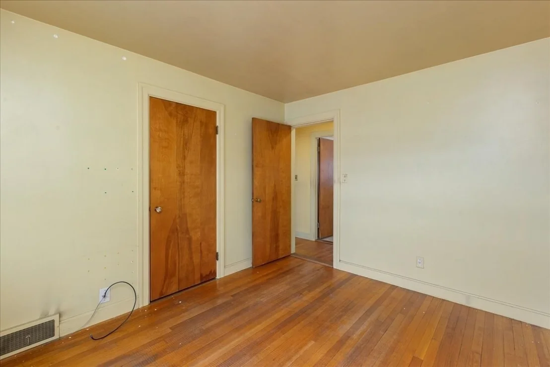 Photo of 4 Oakhurst Rd