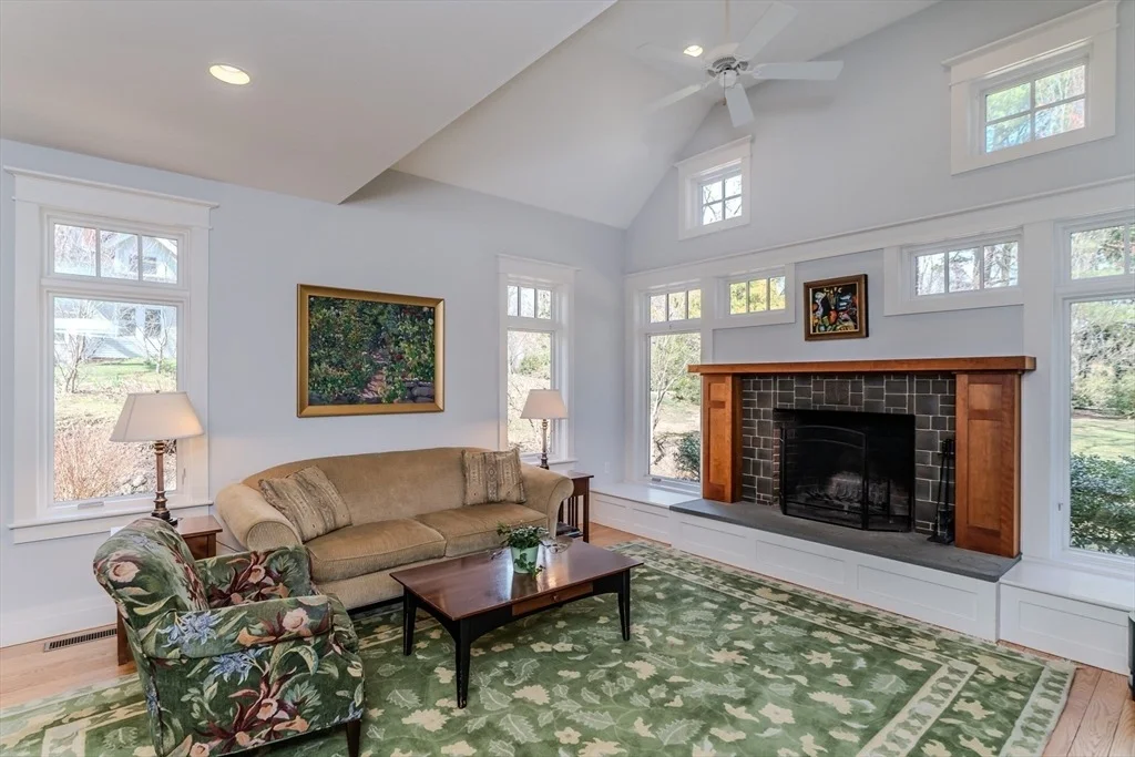 Photo of 60 Red Gate Ln
