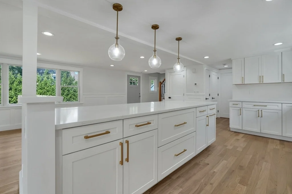 Photo of 10 Briggs Ln