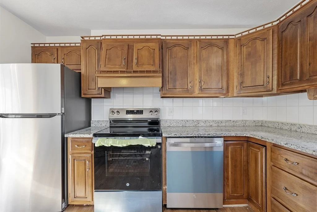 Photo of 27 Donnelly Dr