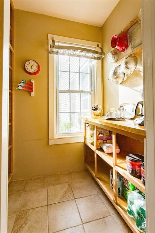 Photo of 106 Pleasant St