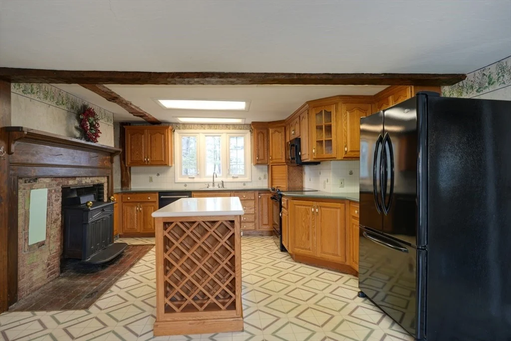 Photo of 144 Seven Bridge Rd