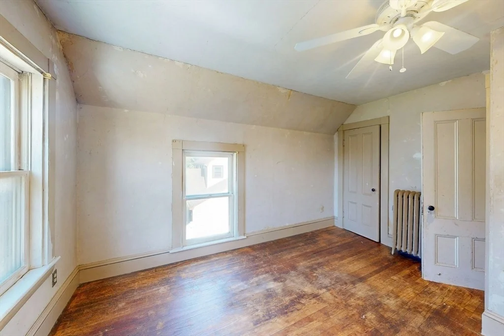 Photo of 4 Woodside Park