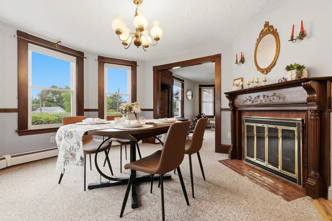 Photo of 4 Longfellow St