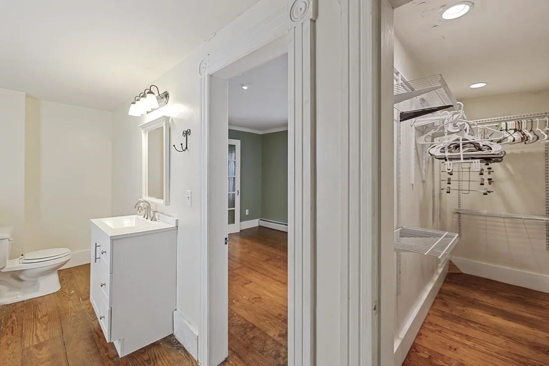 Photo of 10 Spring St