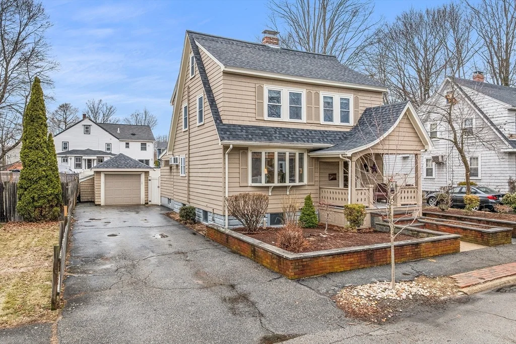 Photo of 24 Smith Ave